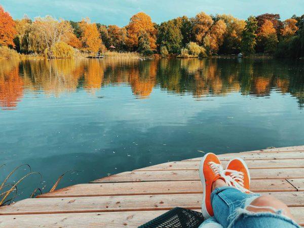 7 Cozy Fall Escapes for LGBTQ Couples Across the US