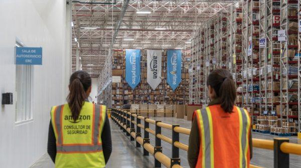 Amazon raises hourly pay to $20 and adds grocery perks for US workers