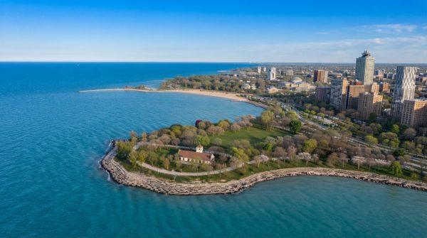 Chicago landlord faces $67,000 water bill on empty Hyde Park duplex