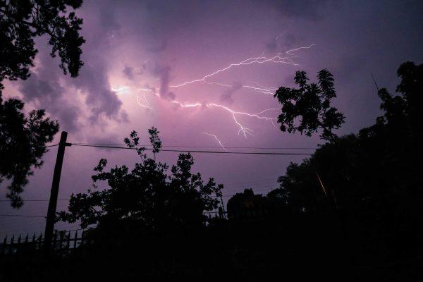 Florida couple survives lightning strike, doctors stunned by rapid recovery