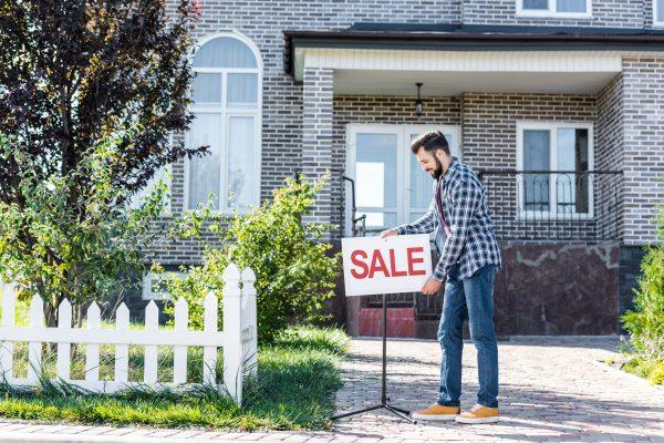 Homeownership Slips Away as US Housing Crisis Deepens for Latino Families