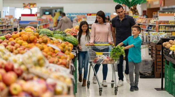 How Latino Grocery Stores Are Reshaping Florida's Retail Landscape