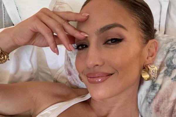 Jennifer Lopez on Hollywood's Bad Boys and the Allure of Cinematic Obsession