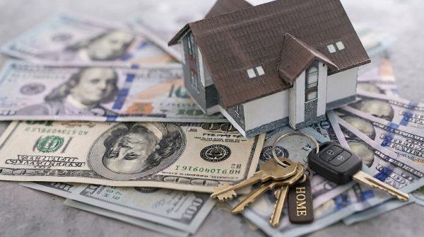 JPMorgan's $750B plan aims to ease home buying for Latino families