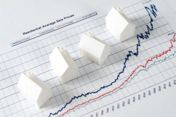 July housing data: should Latino buyers act now or hold off?