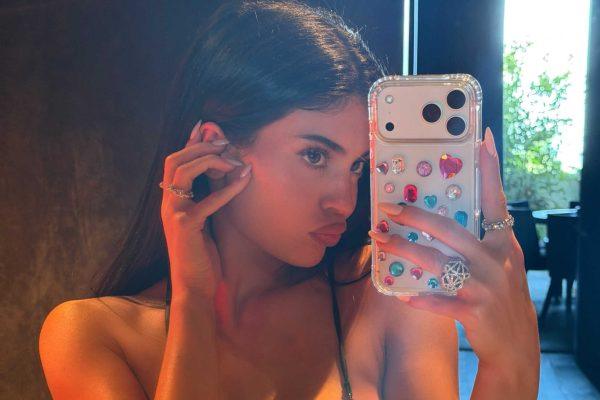 Kylie Jenner gives a first look inside her $15M Hidden Hills estate
