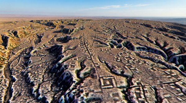 Laser scans uncover thousands of ancient Amazonian earthworks
