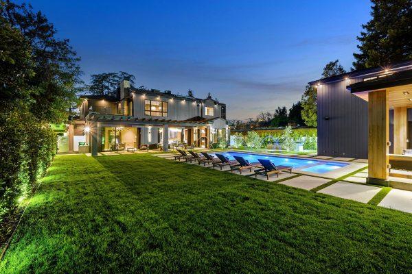 New York's Luxury Second Home Tax: What It Means for Latino Property Owners