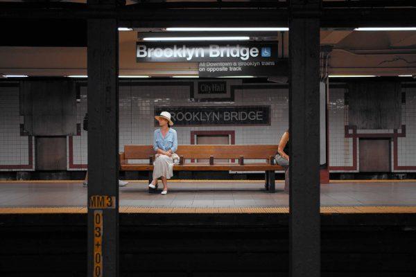 New York's Subway Vending Machines Replace Human Touch