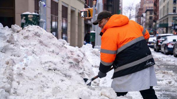 NYC winter jobs pay up to $45 an hour for snow removal workers
