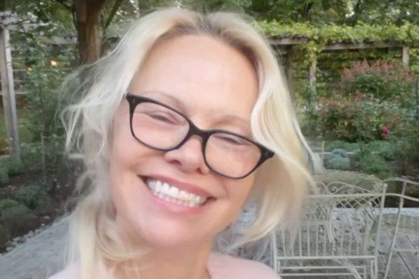 Pamela Anderson's no-makeup red carpet era redefines Hollywood glamour
