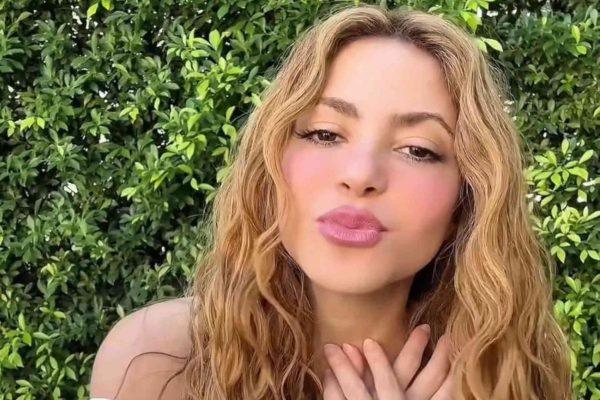 Shakira and Sons Steal the Show at Argentina's Dallas Match