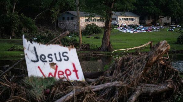 Texas Town's Police-ICE Deal Deepens Crisis in Flood-Ravaged Ingram
