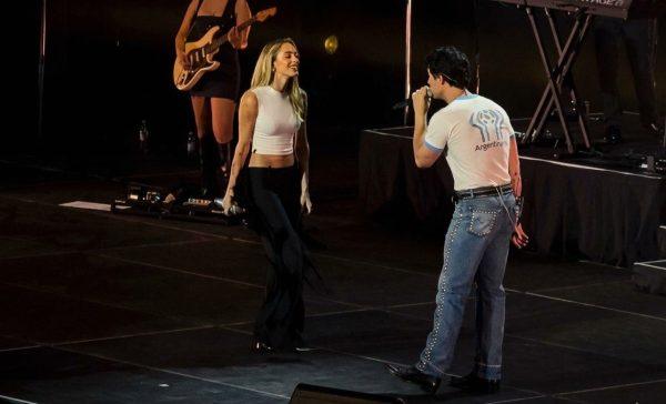 TINI and Jonas Brothers Bring 'Lo Que Soy' Full Circle in Buenos Aires
