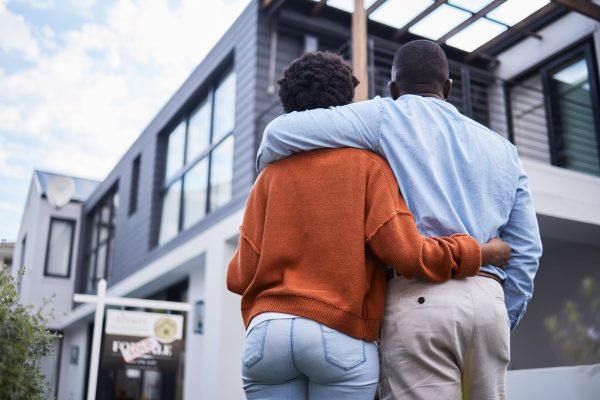 US Housing Market Slows: A Window Opens for Buyers This Spring
